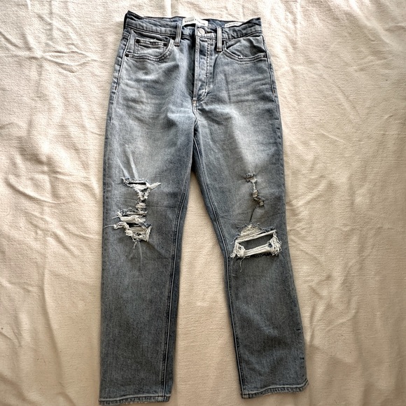 Aritzia High Rise Straight Leg Jeans - Picture 5 of 7